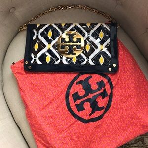 Tory Burch purse-make offer- post office tomorrow!